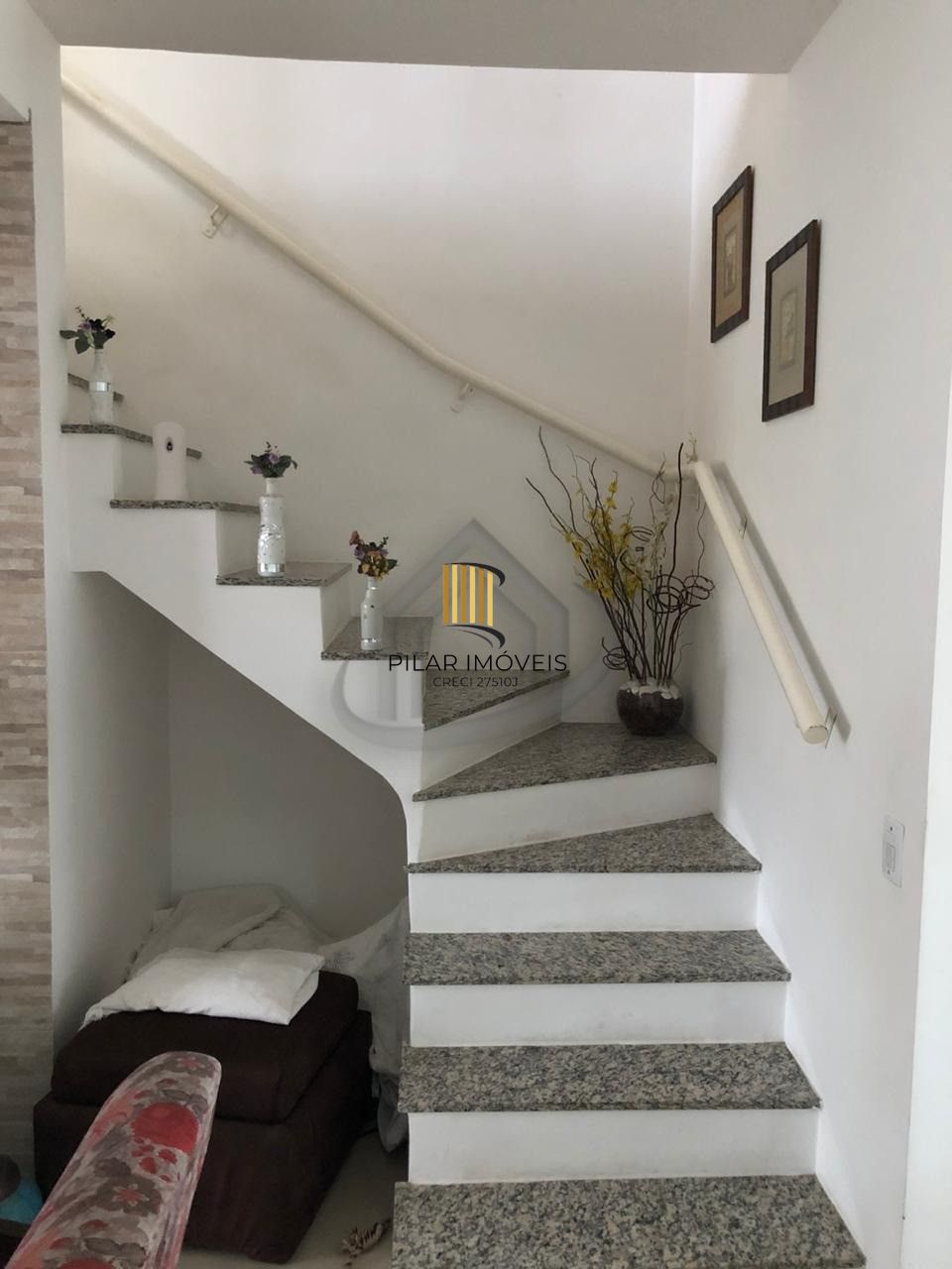 Sobrado para Venda - 138.15m², 3 dormitórios, sendo 1 suites, 2 vagas - Hípica