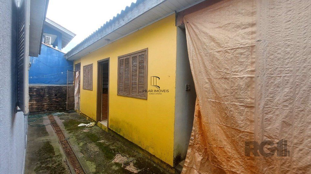 Casa 2 Dormitório(s) Bairro Vila Nova