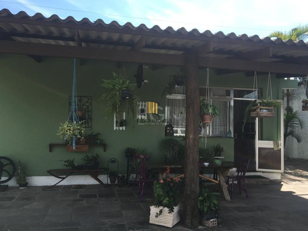 Casa 3 Dormitório(s) Bairro Hípica