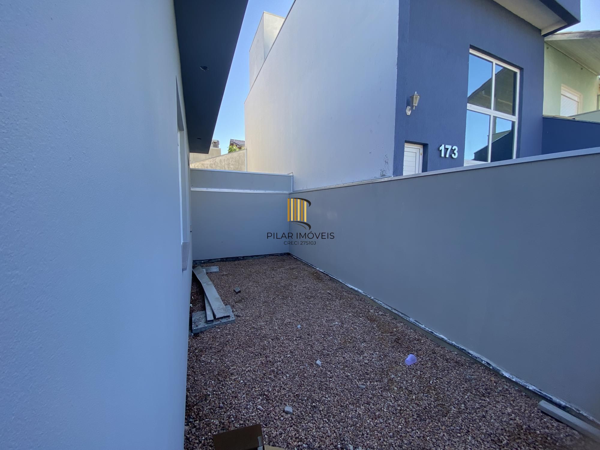 Casa 3 Dormitório(s) Bairro Hípica