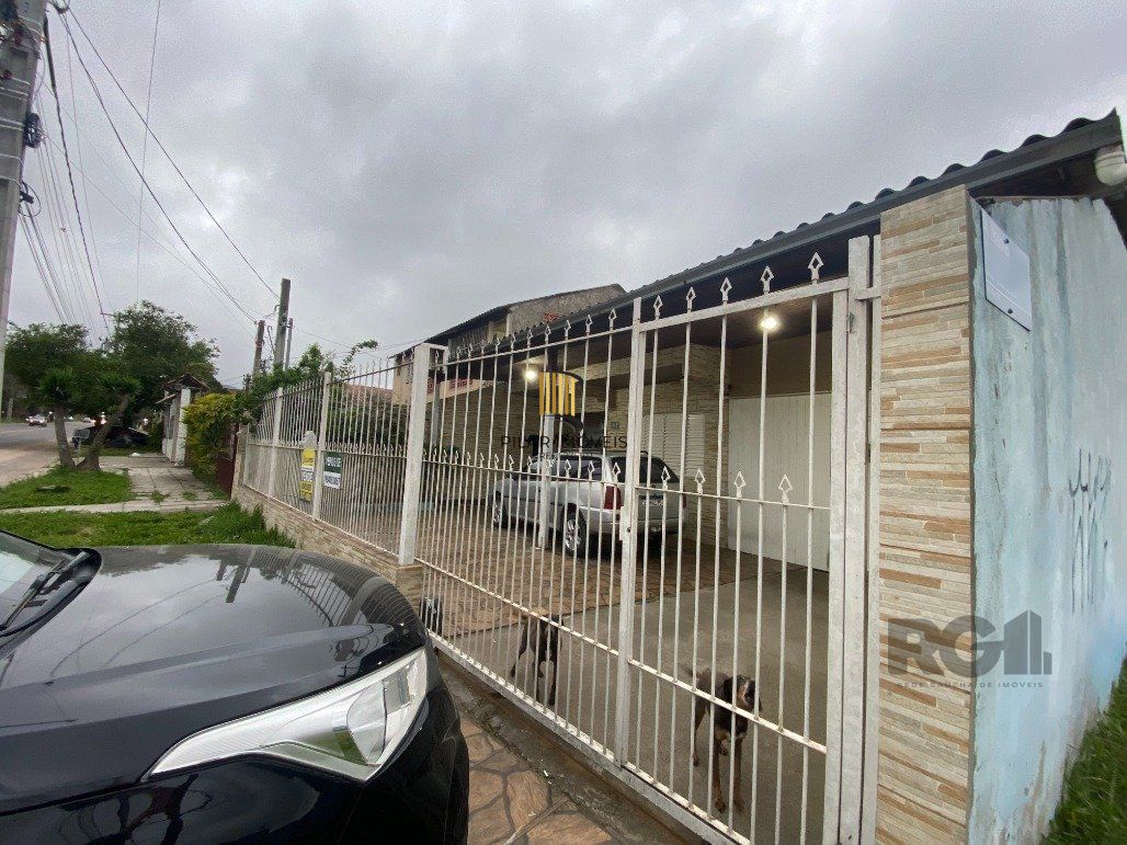 Casa 2 Dormitório(s) Bairro Restinga