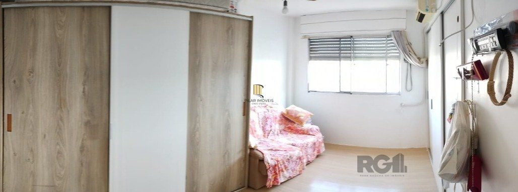 Apartamento 2 Dormitório(s) Bairro Cristal