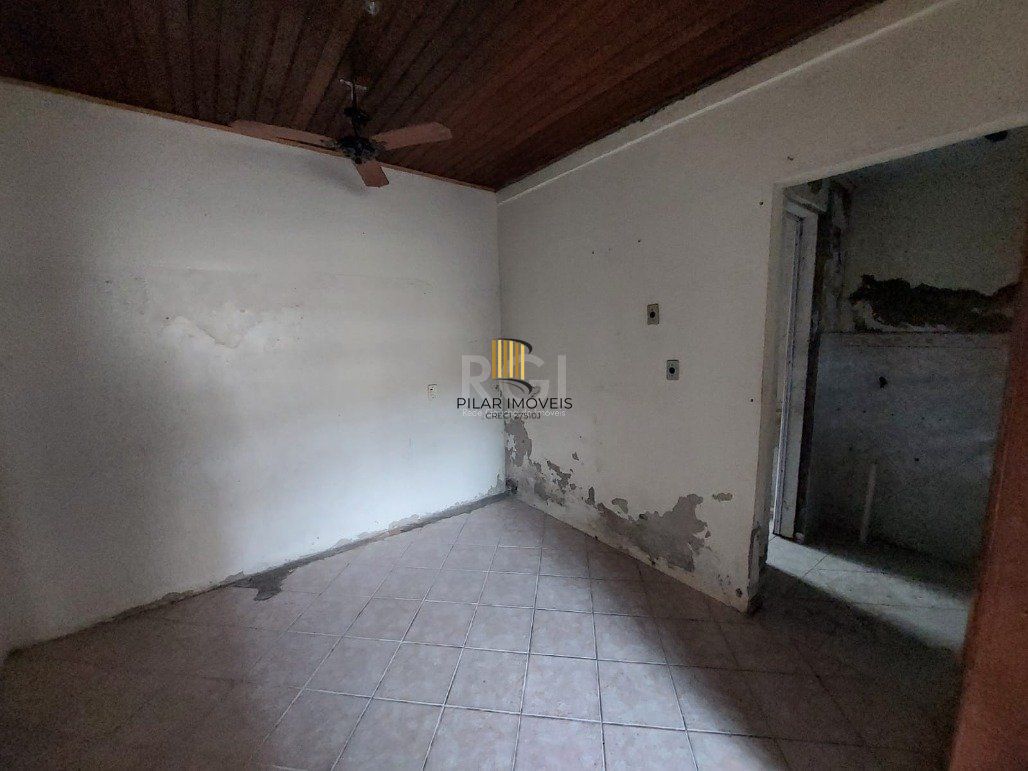 Casa para Venda - 60m², 2 dormitórios, 1 vaga - Aberta dos Morros