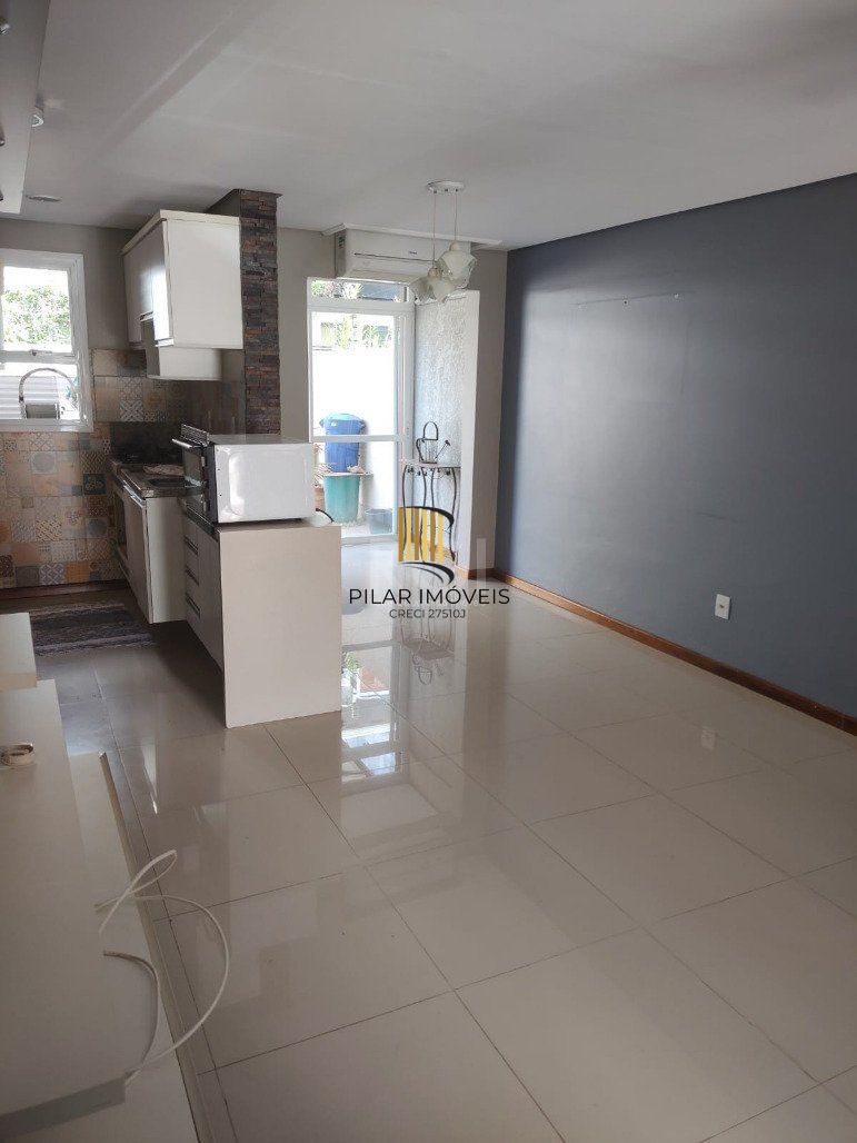 Casa 3 Dormitório(s) Bairro Hípica