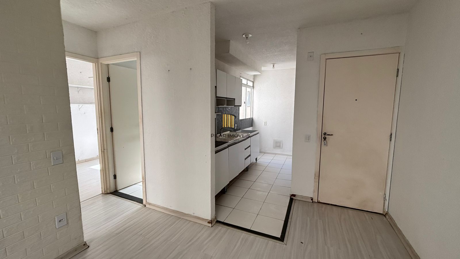 Apartamento 2 Dormitório(s) Bairro Cavalhada