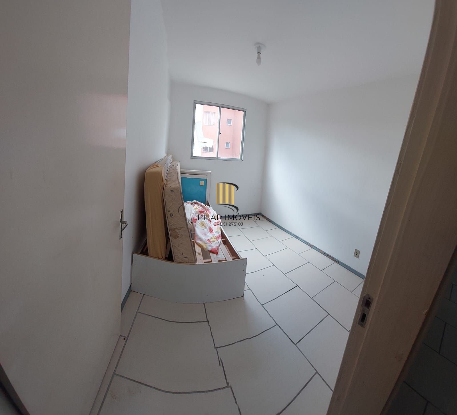 Apartamento 2 dormitórios no bairro Restinga