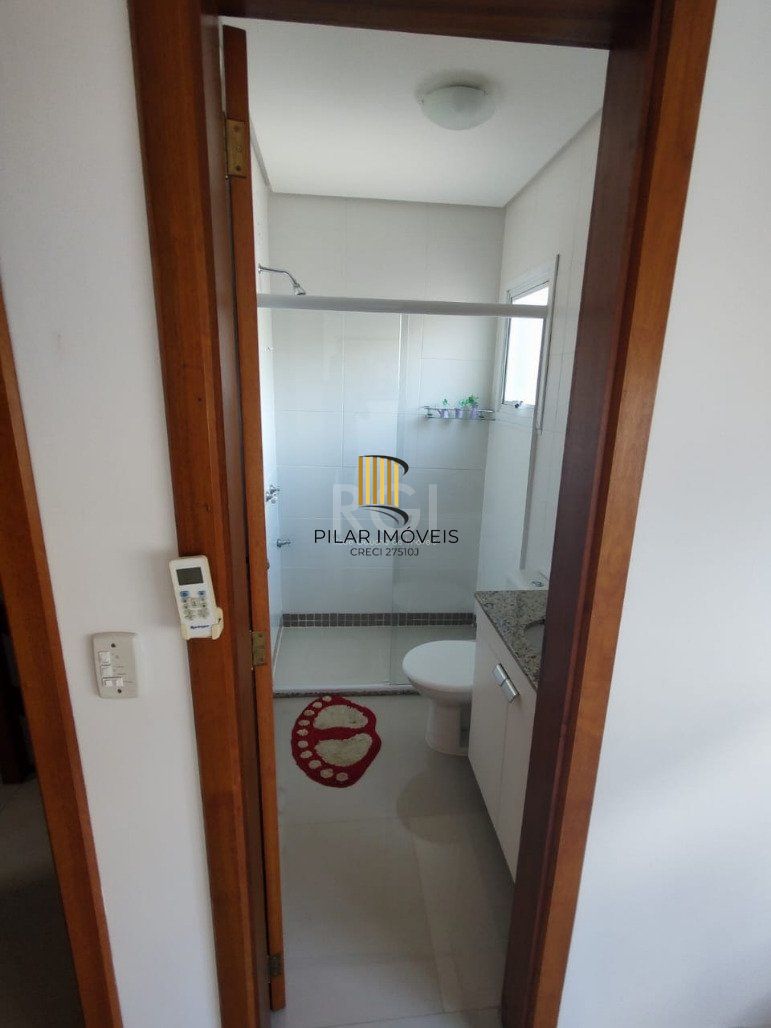 Casa 3 Dormitório(s) Bairro Hípica