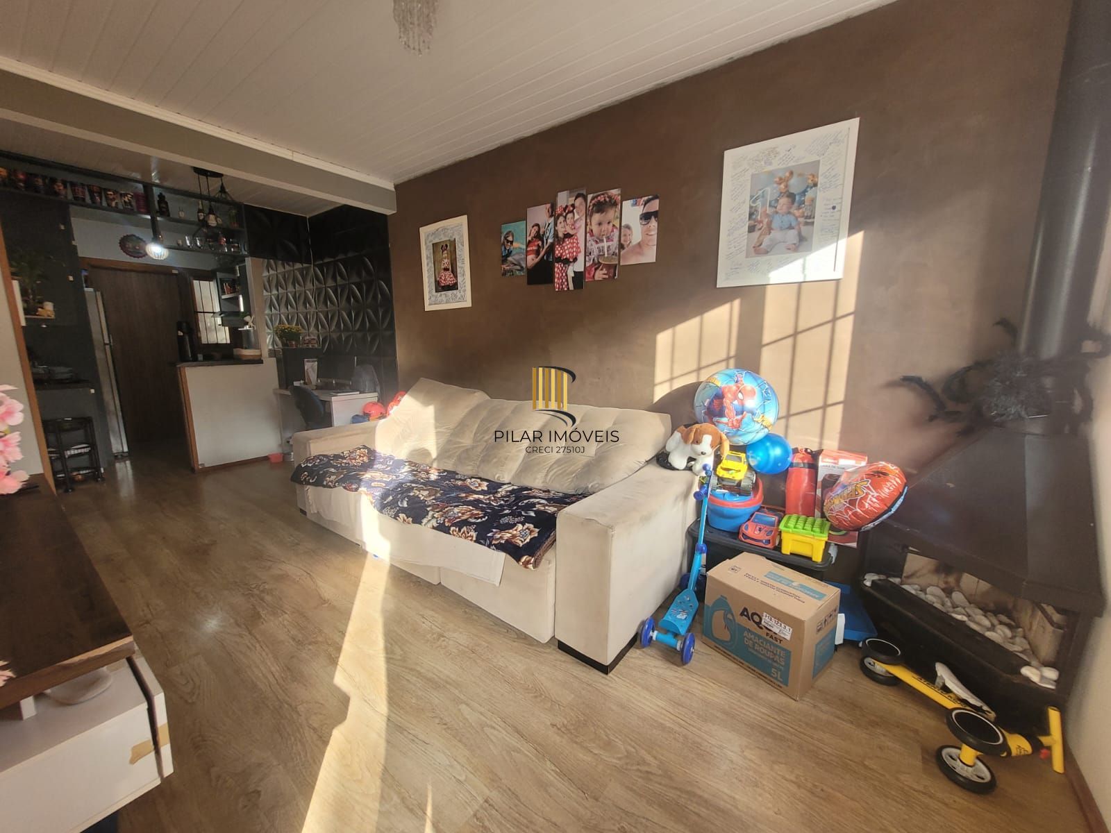 Casa 2 dormitórios no bairro Hípica