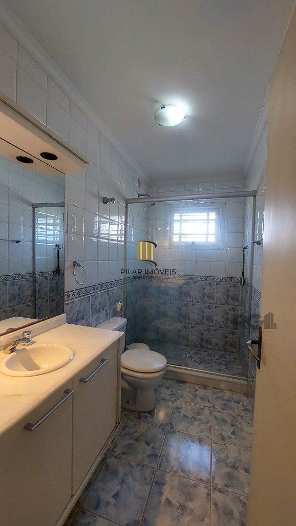 Casa 4 dormitórios no bairro Espírito Santo