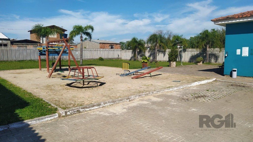 Casa Condominio 2 Dormitório(s) Bairro Ponta Grossa