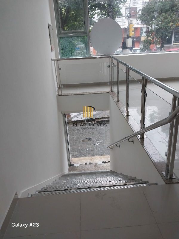 Loja 2 dormitórios no bairro Higienópolis