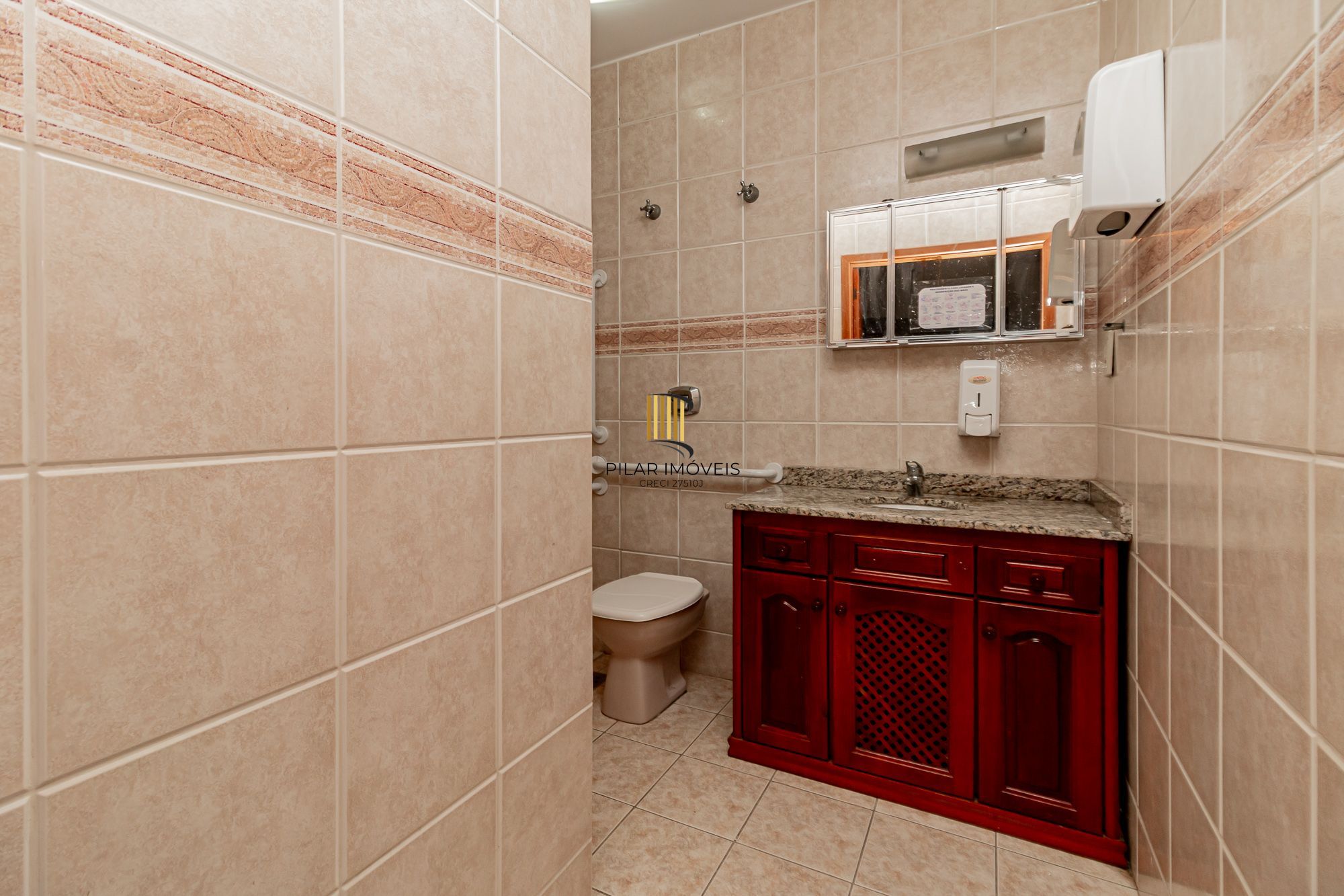 Casa 5 dormitórios no bairro Marechal Rondon