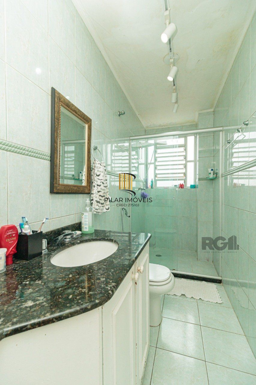 Apartamento 2 dormitórios no bairro Vila Ipiranga