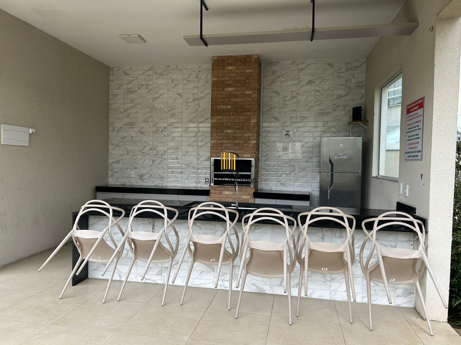 Apartamento 2 dormitórios no bairro Jardim Carvalho