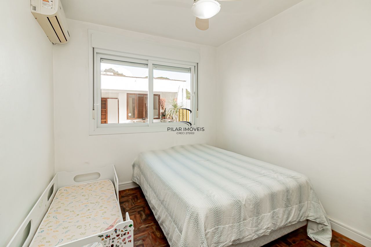 Casa 3 dormitórios no bairro Vila Ipiranga