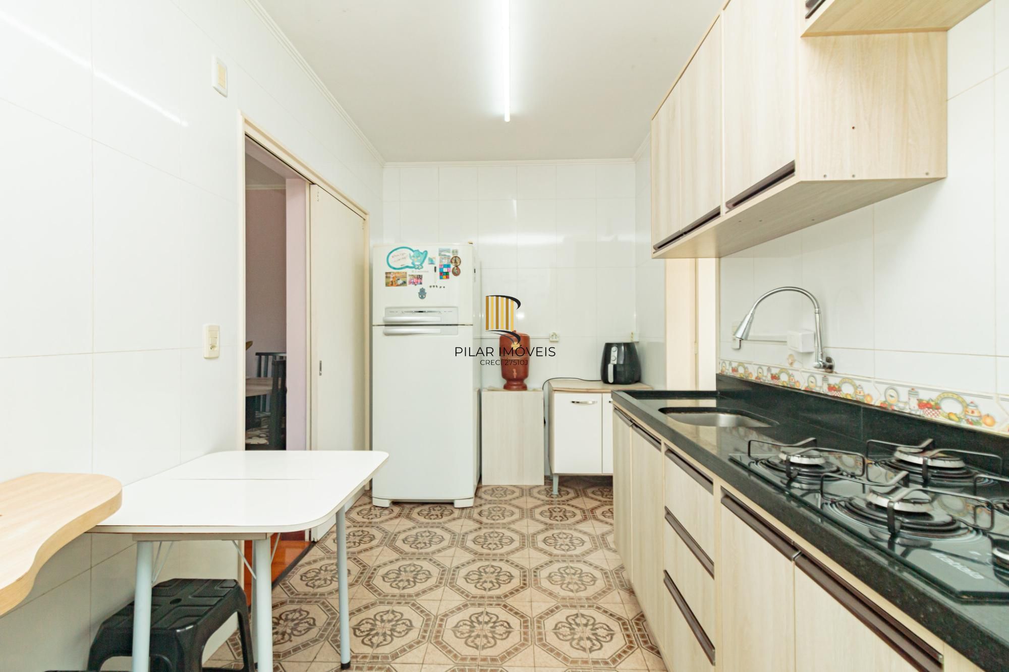 Apartamento 2 dormitórios no bairro Vila Ipiranga