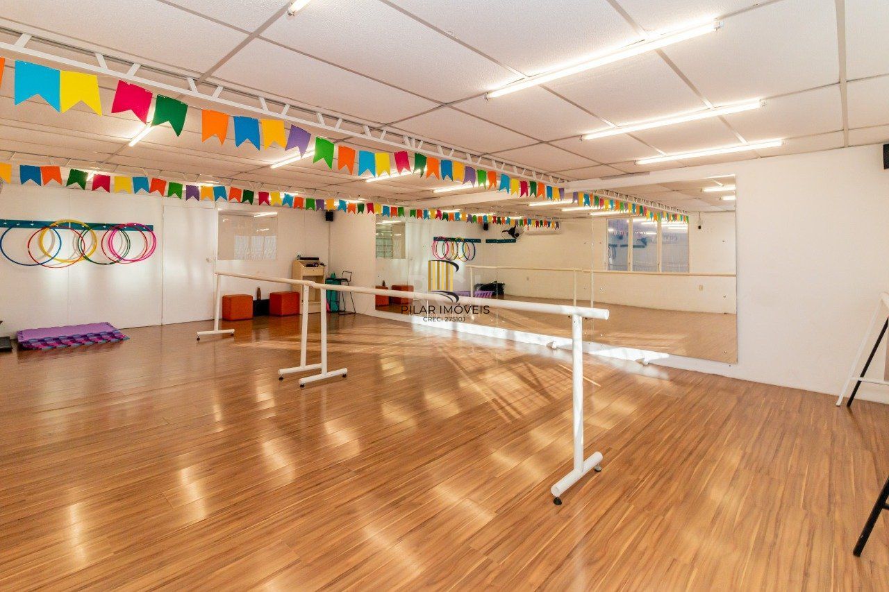Casa Comercial para Venda - 193m², 0 dormitórios, Vila Ipiranga