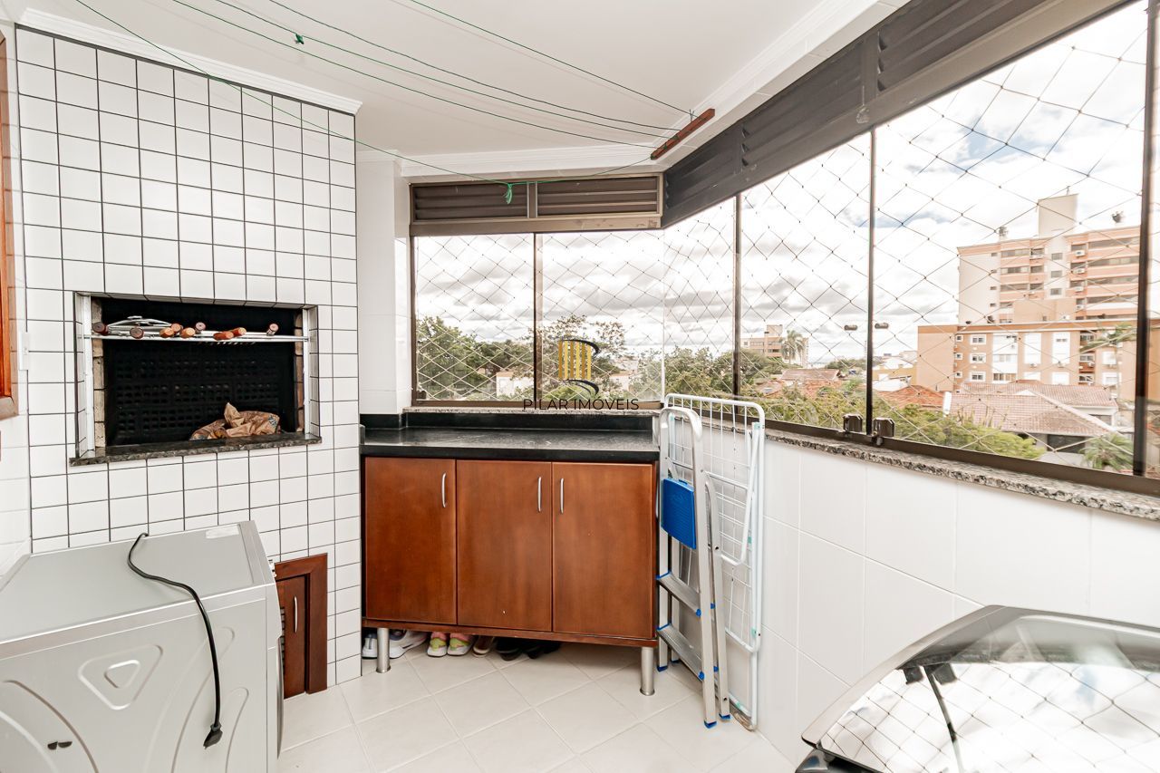 Apartamento 3 dormitórios no bairro Vila Ipiranga