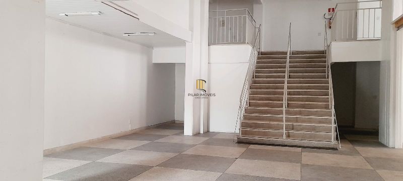 Loja 3 dormitórios no bairro Três Figueiras