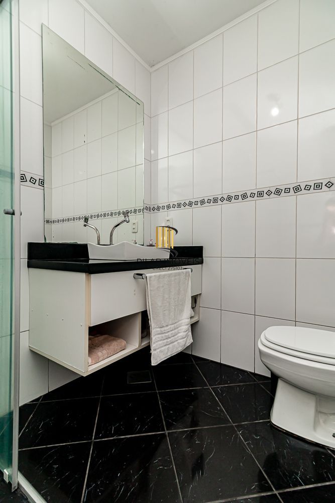 Casa 3 dormitórios no bairro Vila Ipiranga