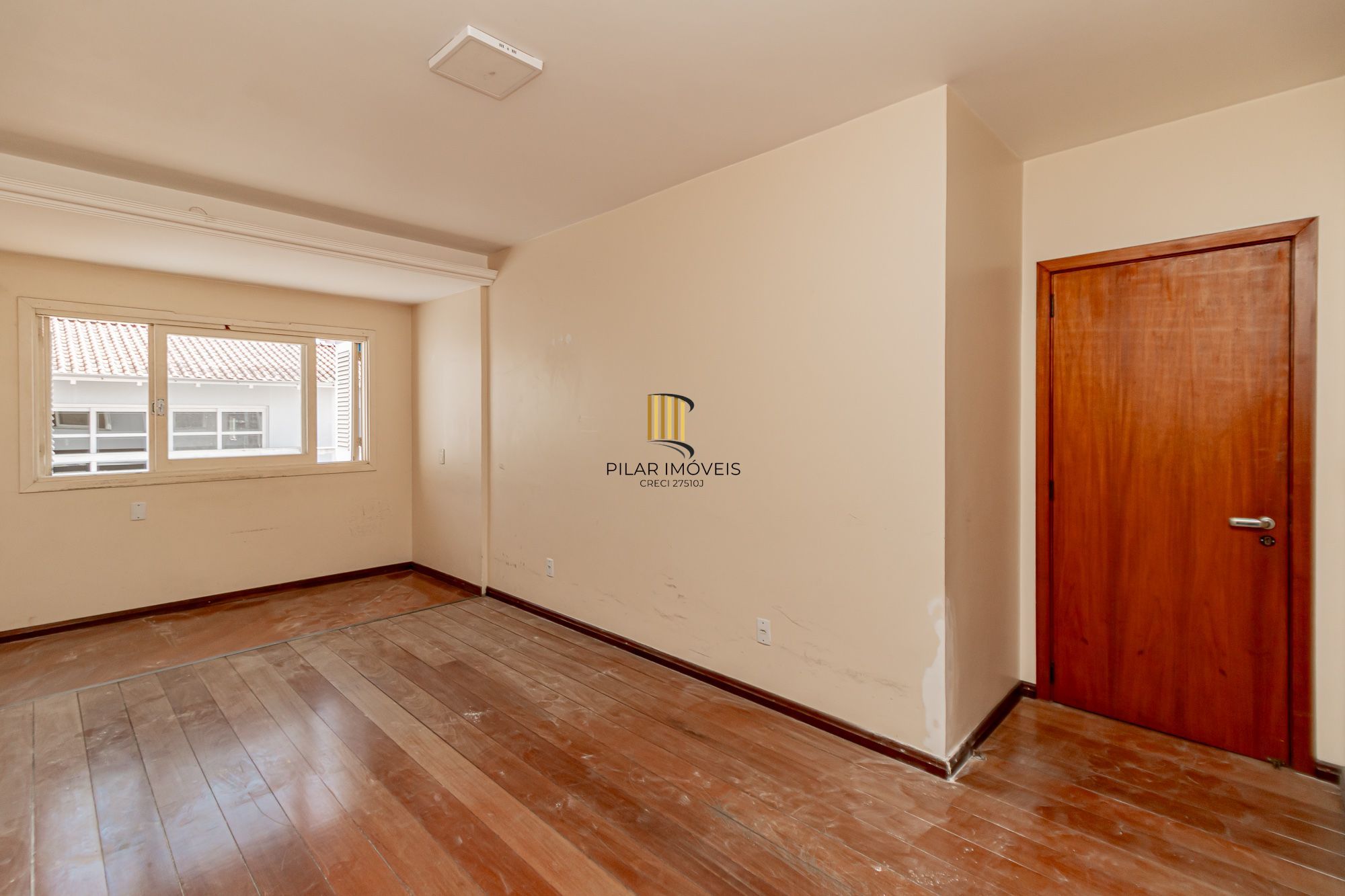 Casa 5 dormitórios no bairro Marechal Rondon