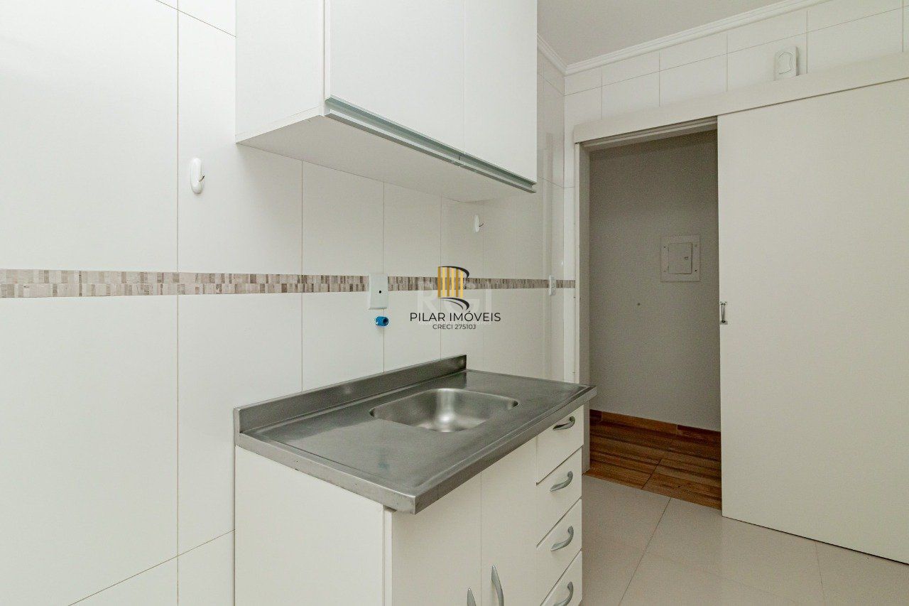 Apartamento 2 dormitórios no bairro Vila Ipiranga
