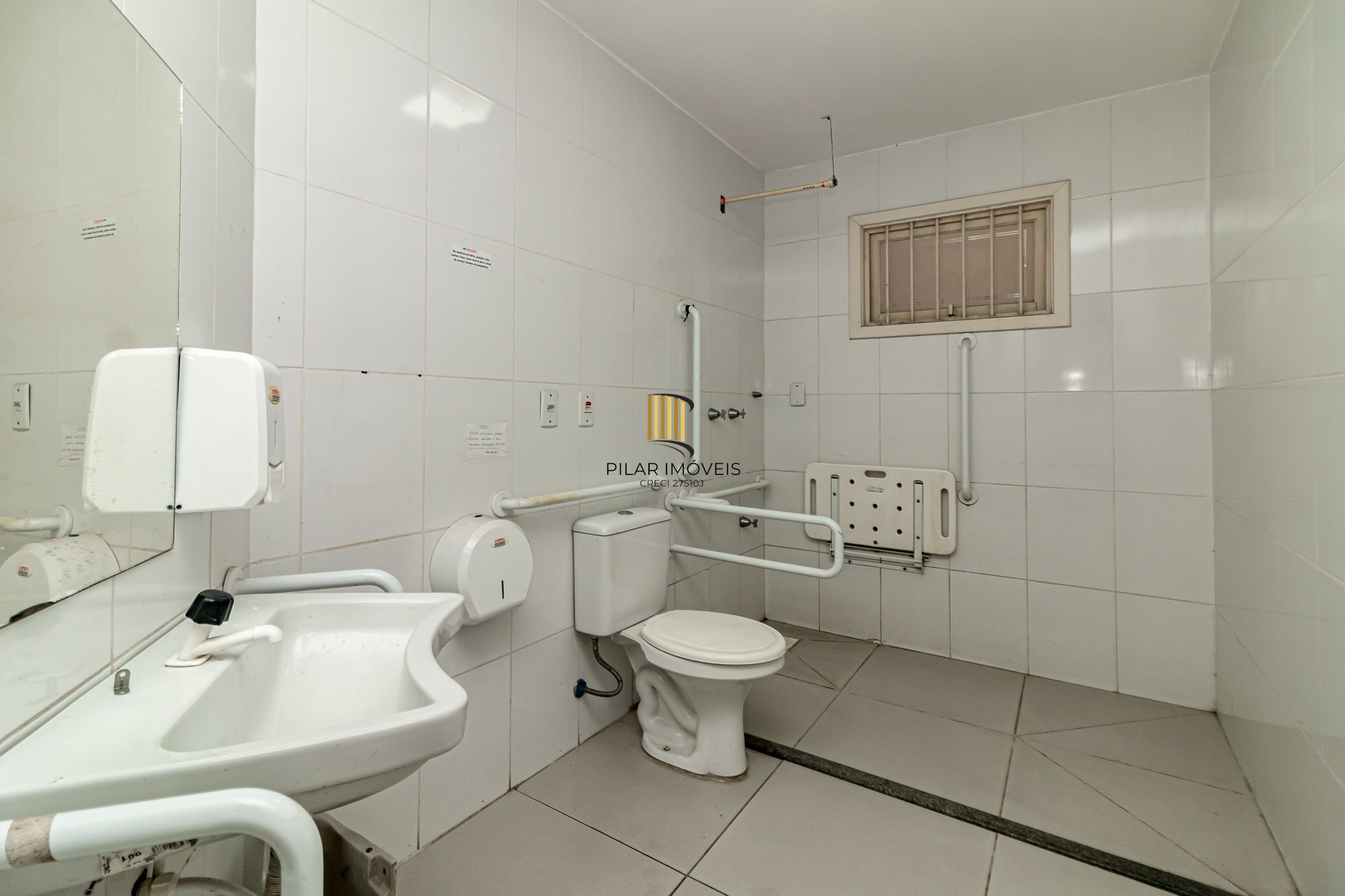 Casa 5 dormitórios no bairro Marechal Rondon