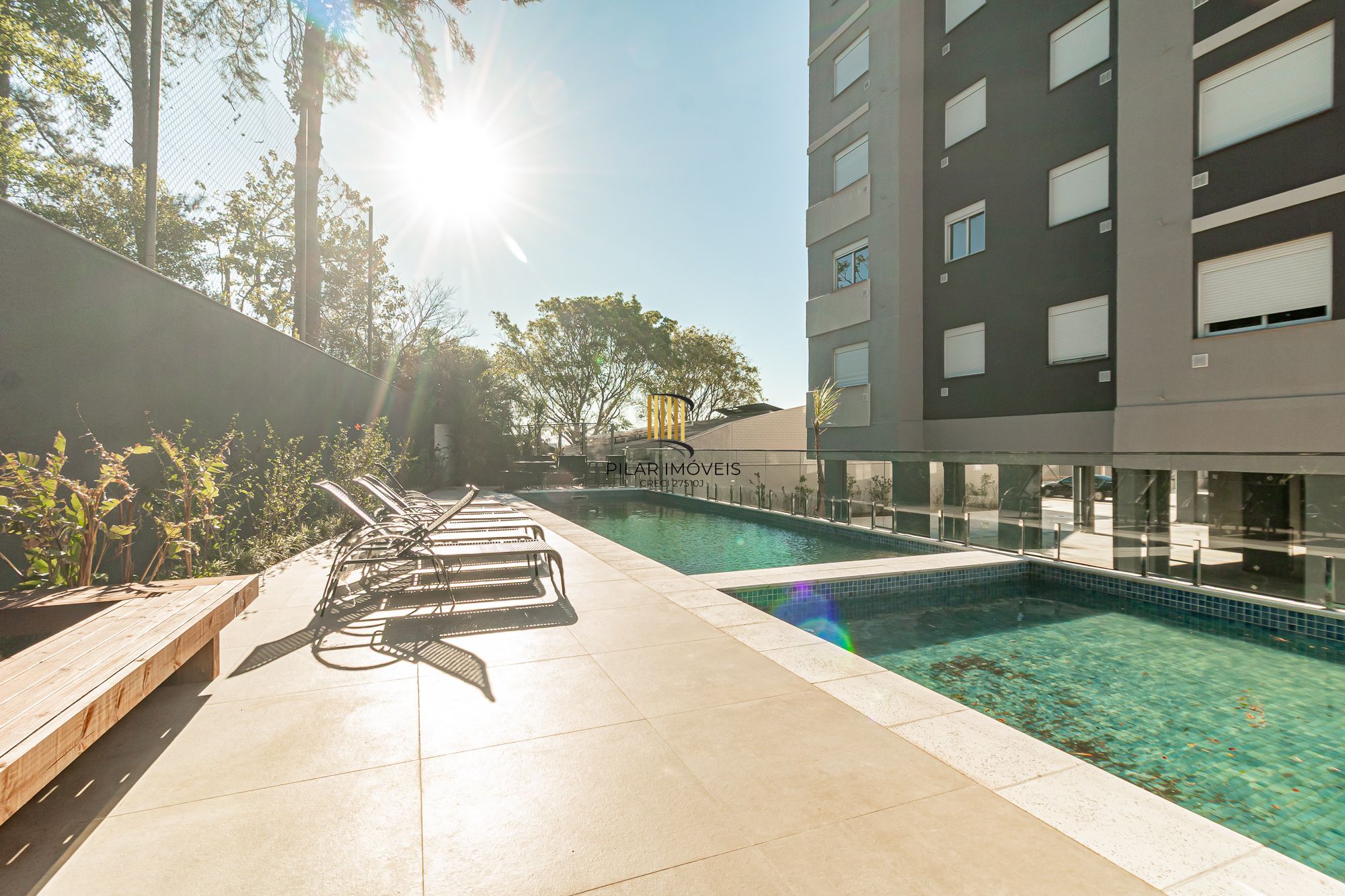 Apartamento 2 dormitórios no bairro Jardim Sabará