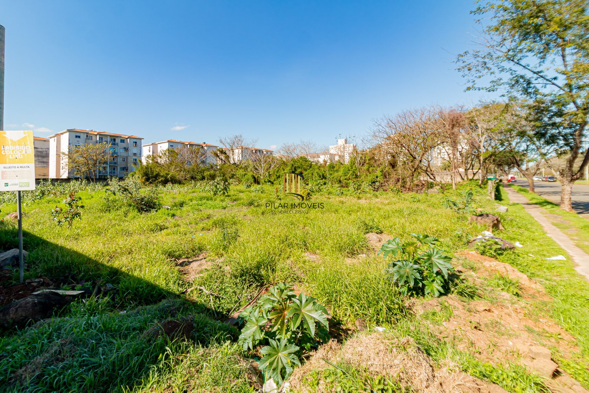 Terreno no bairro Humaitá