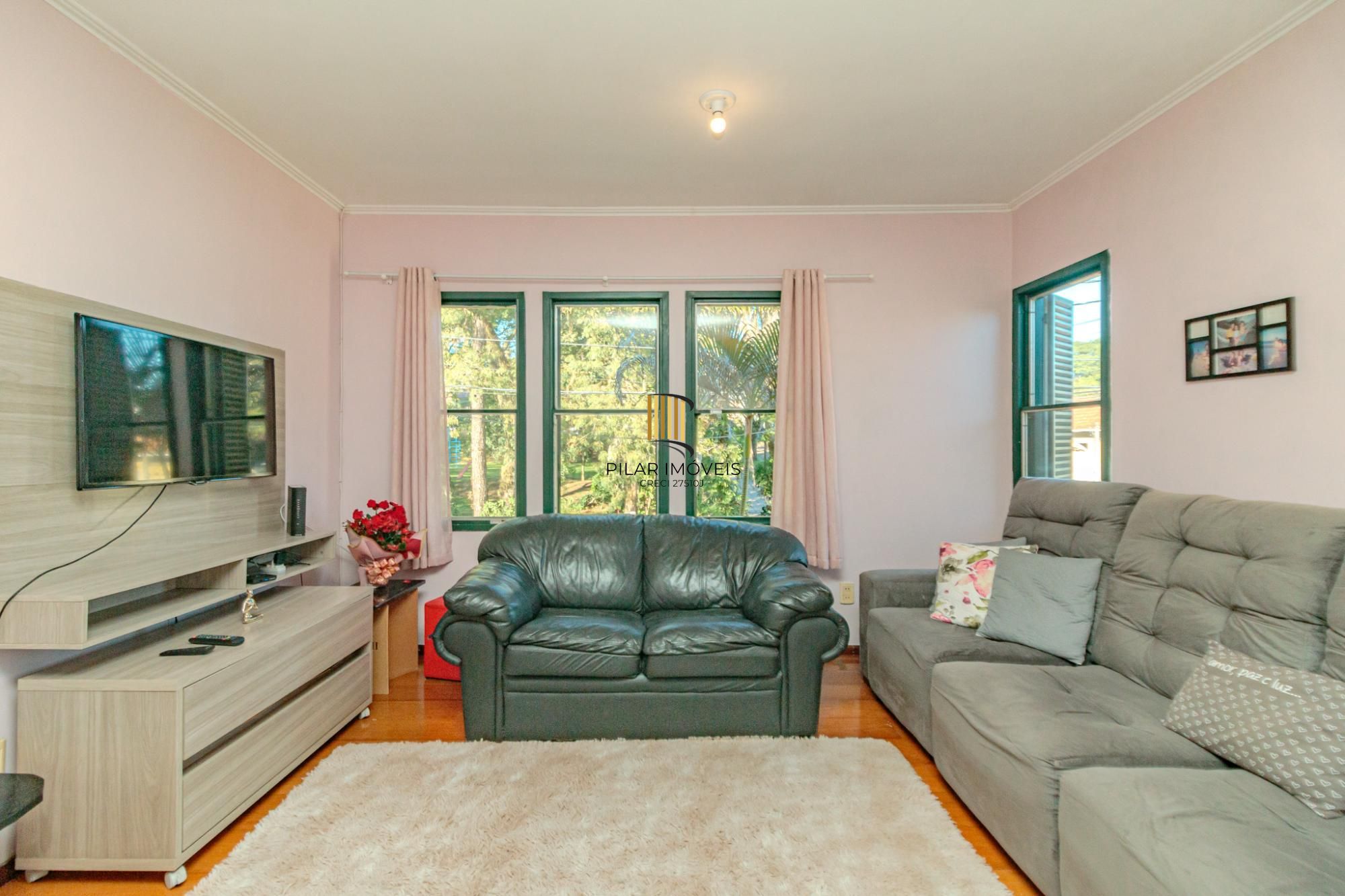Apartamento 2 dormitórios no bairro Vila Ipiranga
