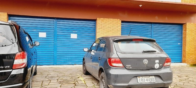 Loja 3 dormitórios no bairro Três Figueiras