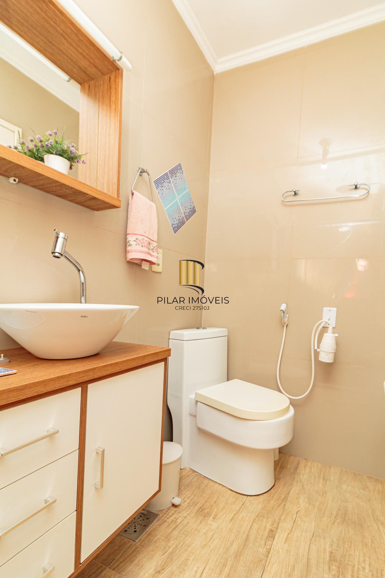 Apartamento 2 dormitórios no bairro Vila Ipiranga