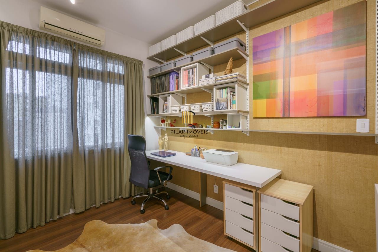 Apartamento 2 dormitórios no bairro Centro Histórico