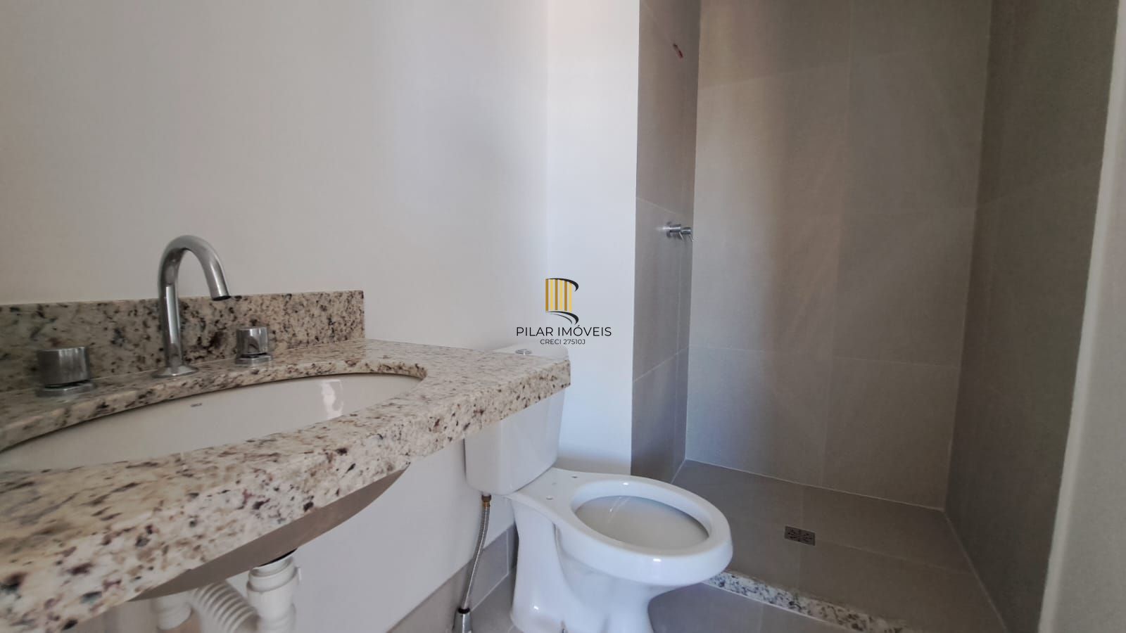 Apartamento 3 dormitórios no bairro Passo da Areia