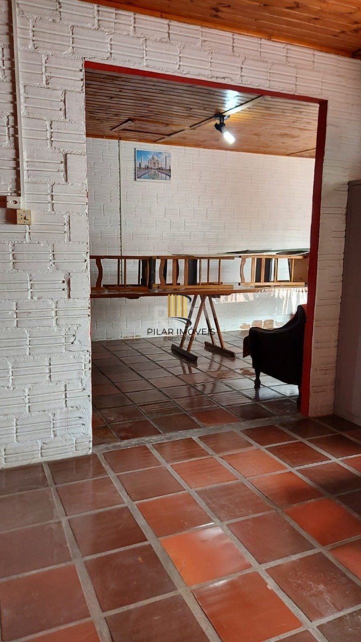 Casa 2 dormitórios no bairro Vila Ipiranga