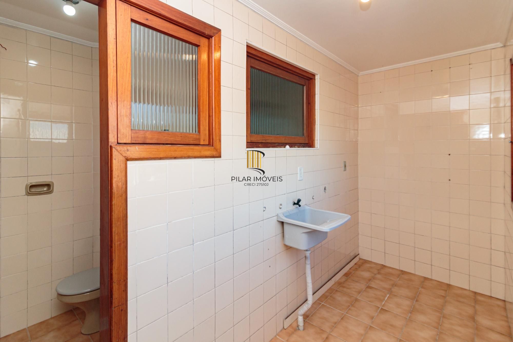 Apartamento 2 dormitórios no bairro Bom Jesus