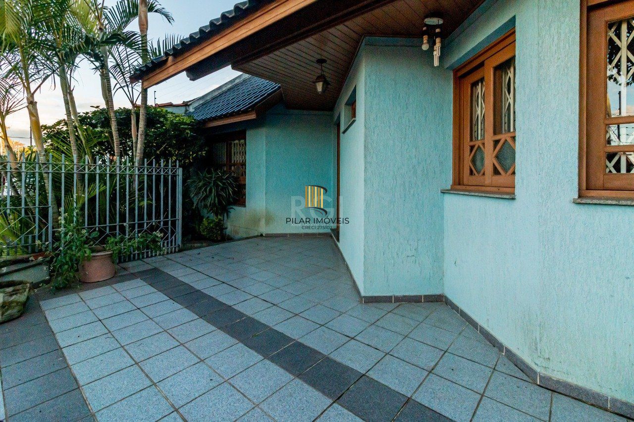 Casa para Venda - 431m², 4 dormitórios, sendo 2 suites, 3 vagas - Jardim Itu Sabará