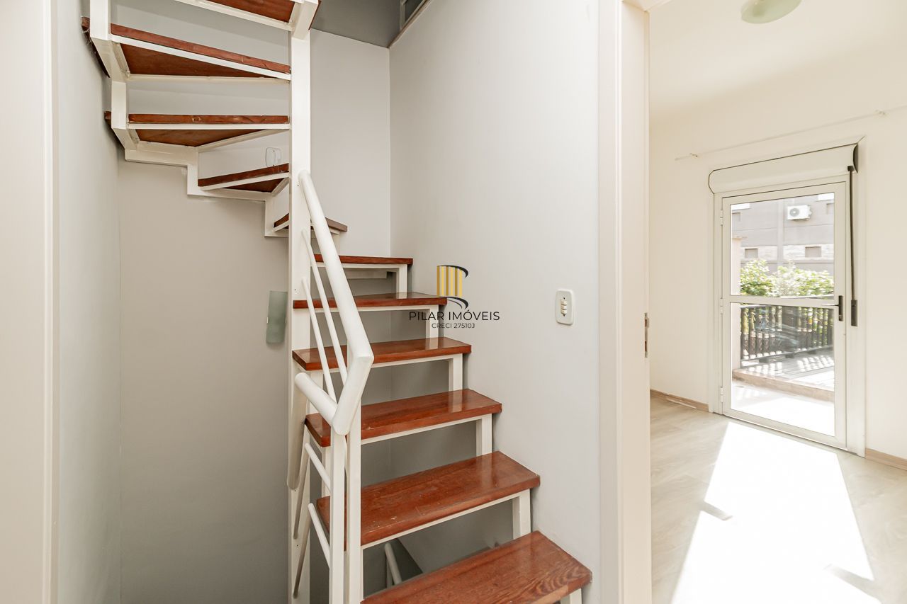 Casa de Condomínio 3 dormitórios no bairro Cavalhada