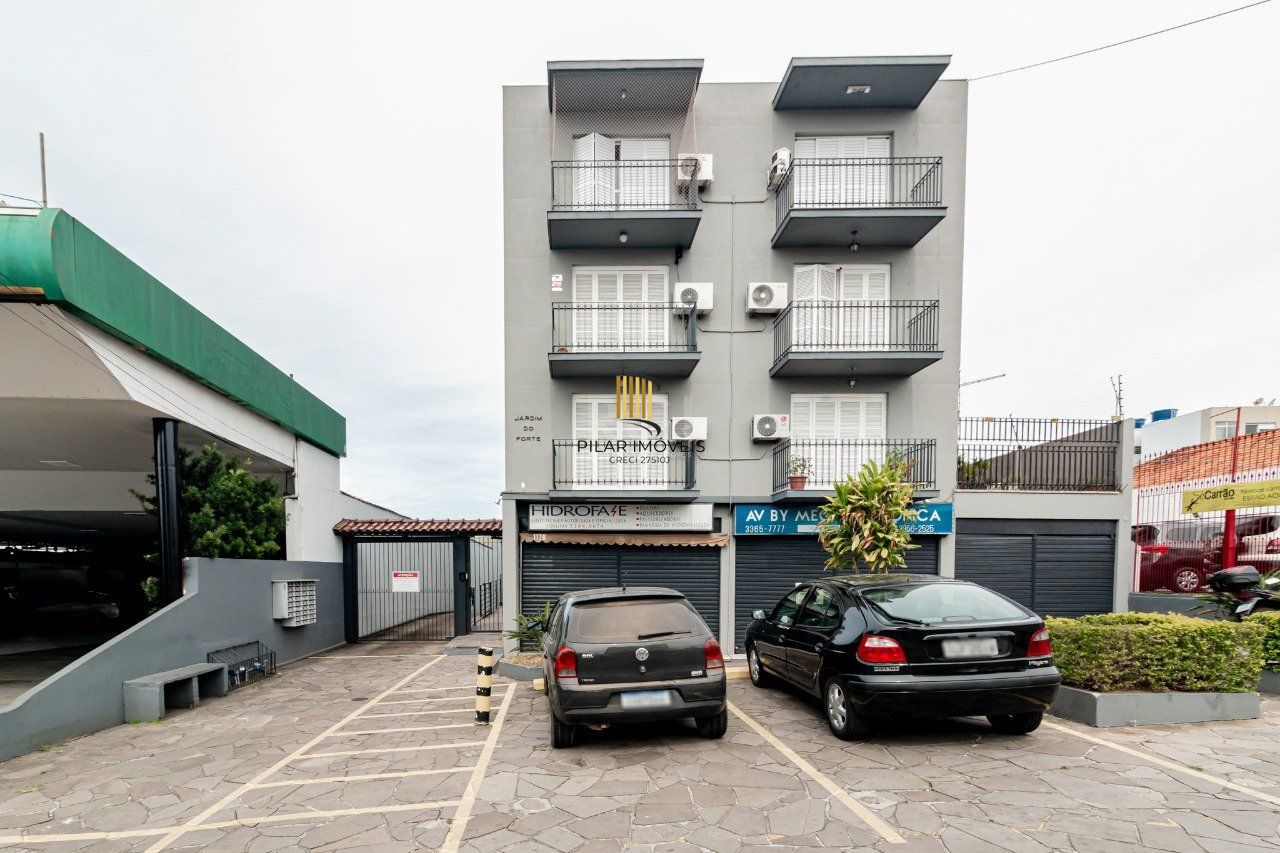 Apartamento 2 dormitórios no bairro Vila Ipiranga