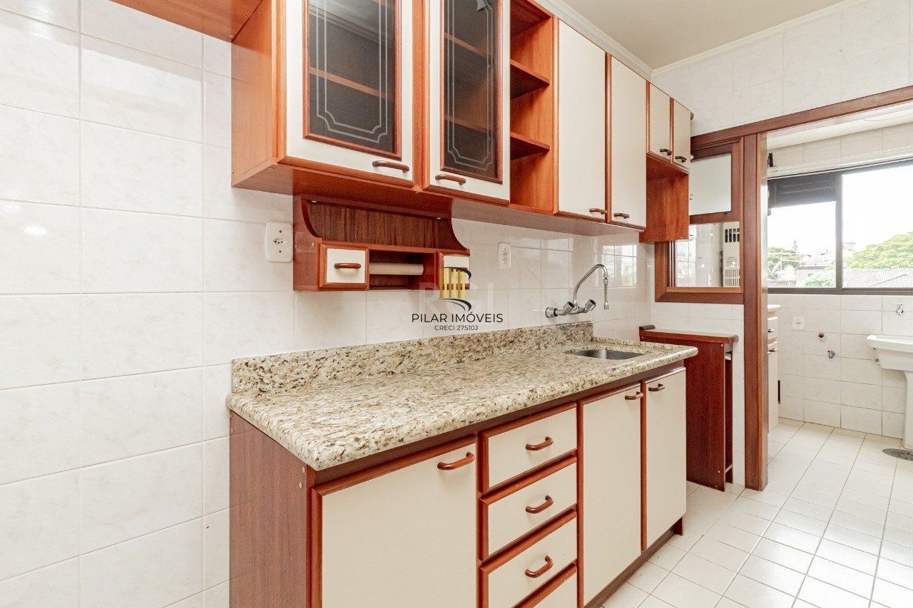 Apartamento 2 dormitórios no bairro Vila Ipiranga