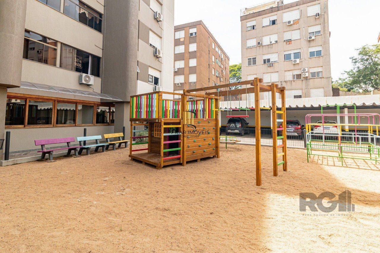 Apartamento 2 dormitórios no bairro Passo da Areia