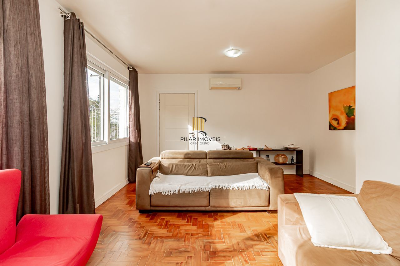 Casa 3 dormitórios no bairro Vila Ipiranga