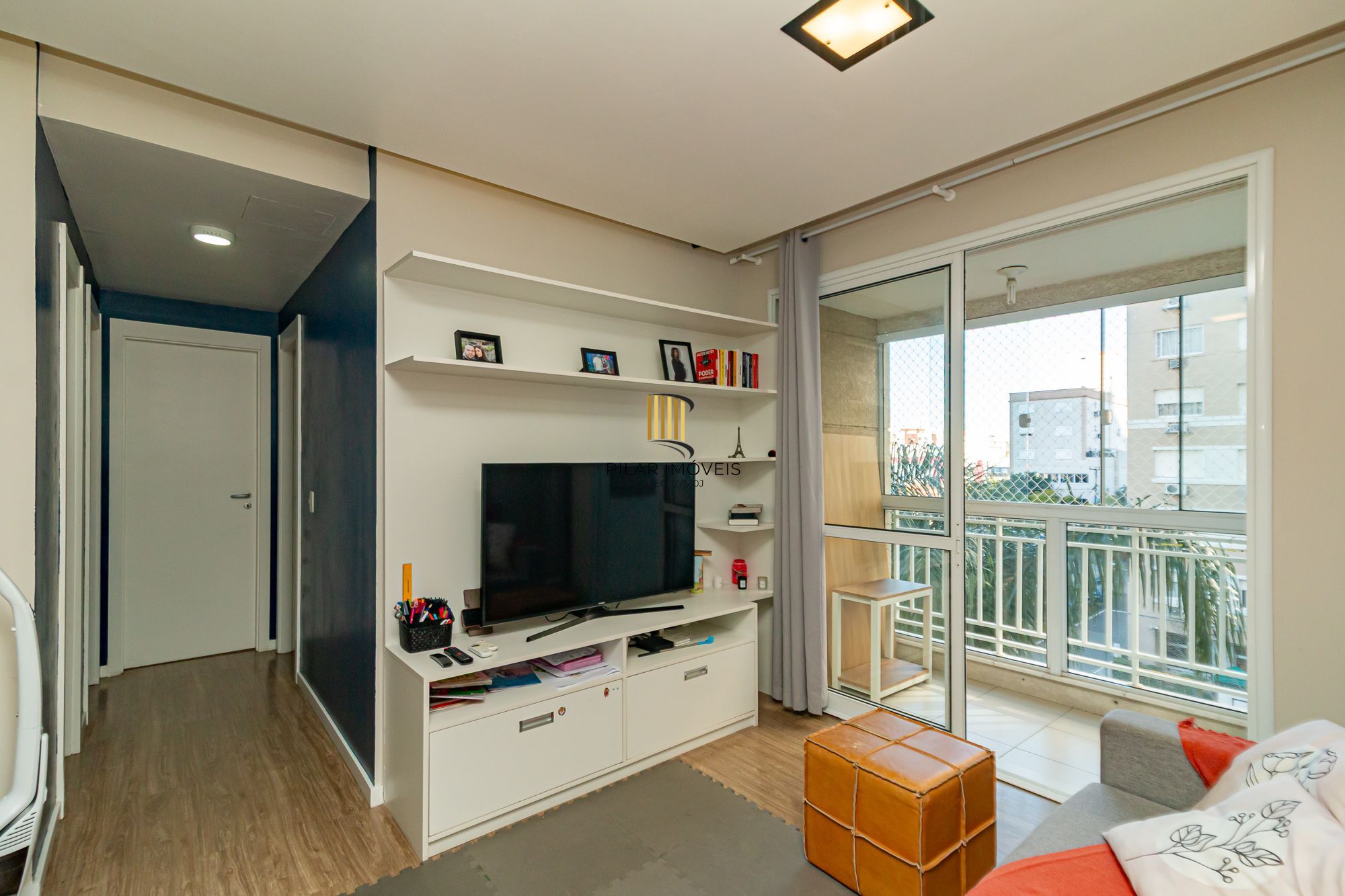 Apartamento 3 dormitórios no bairro Vila Ipiranga