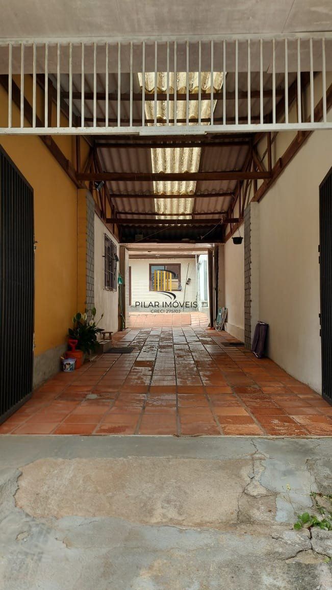 Casa 2 dormitórios no bairro Vila Ipiranga