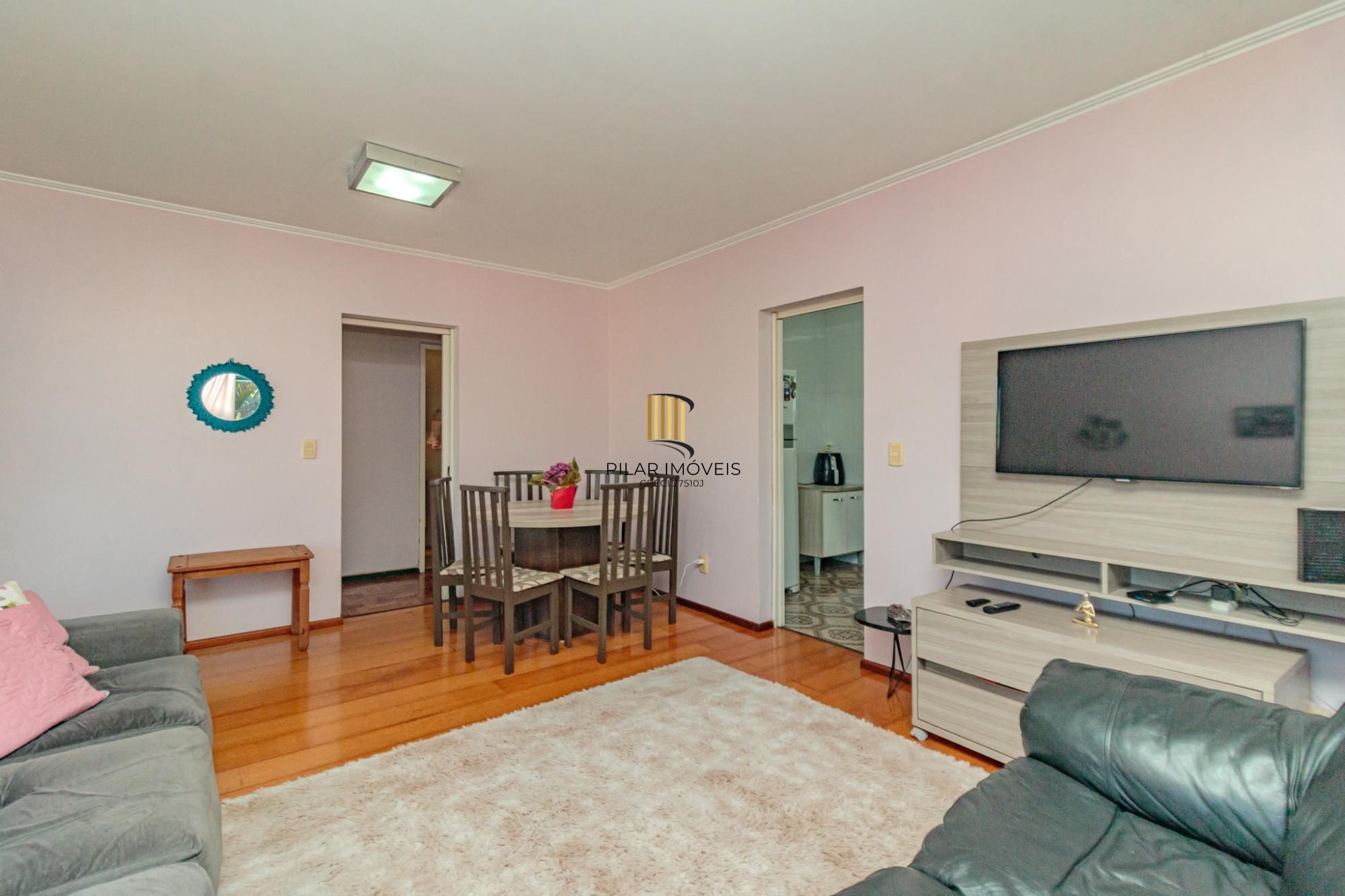 Apartamento 2 dormitórios no bairro Vila Ipiranga