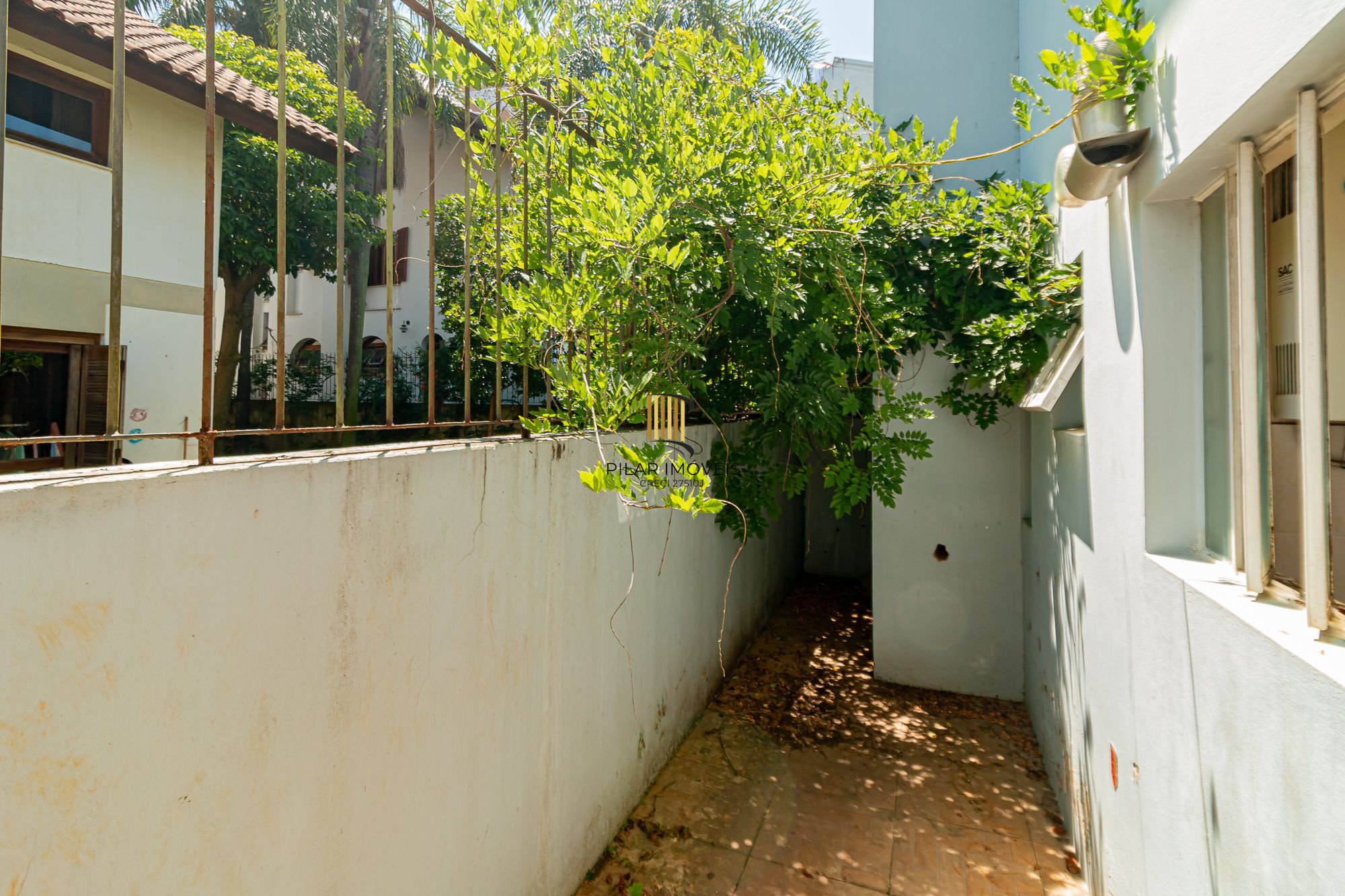 Casa 5 dormitórios no bairro Marechal Rondon