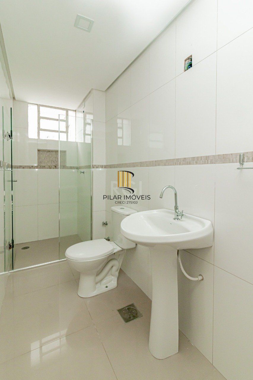 Apartamento 2 dormitórios no bairro Vila Ipiranga