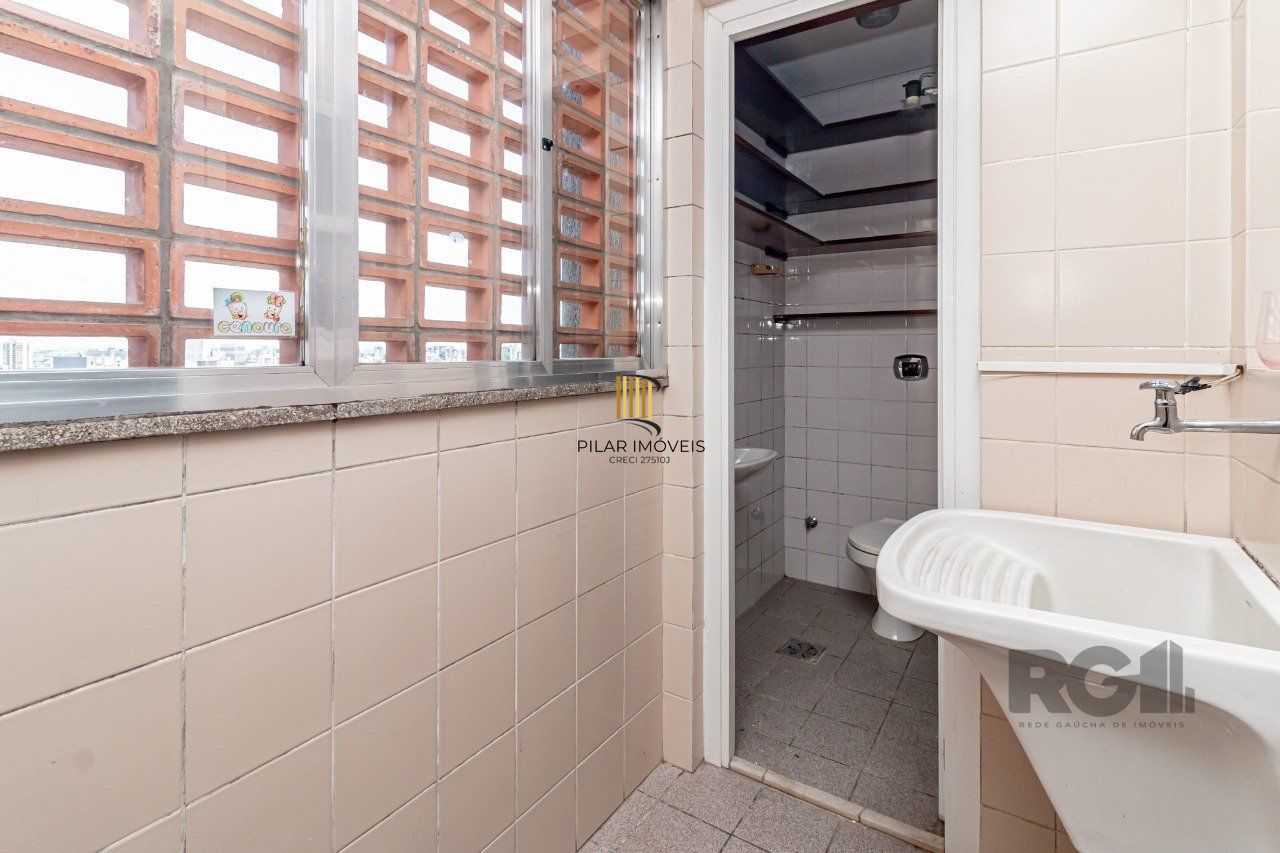 Apartamento 2 dormitórios no bairro Passo da Areia