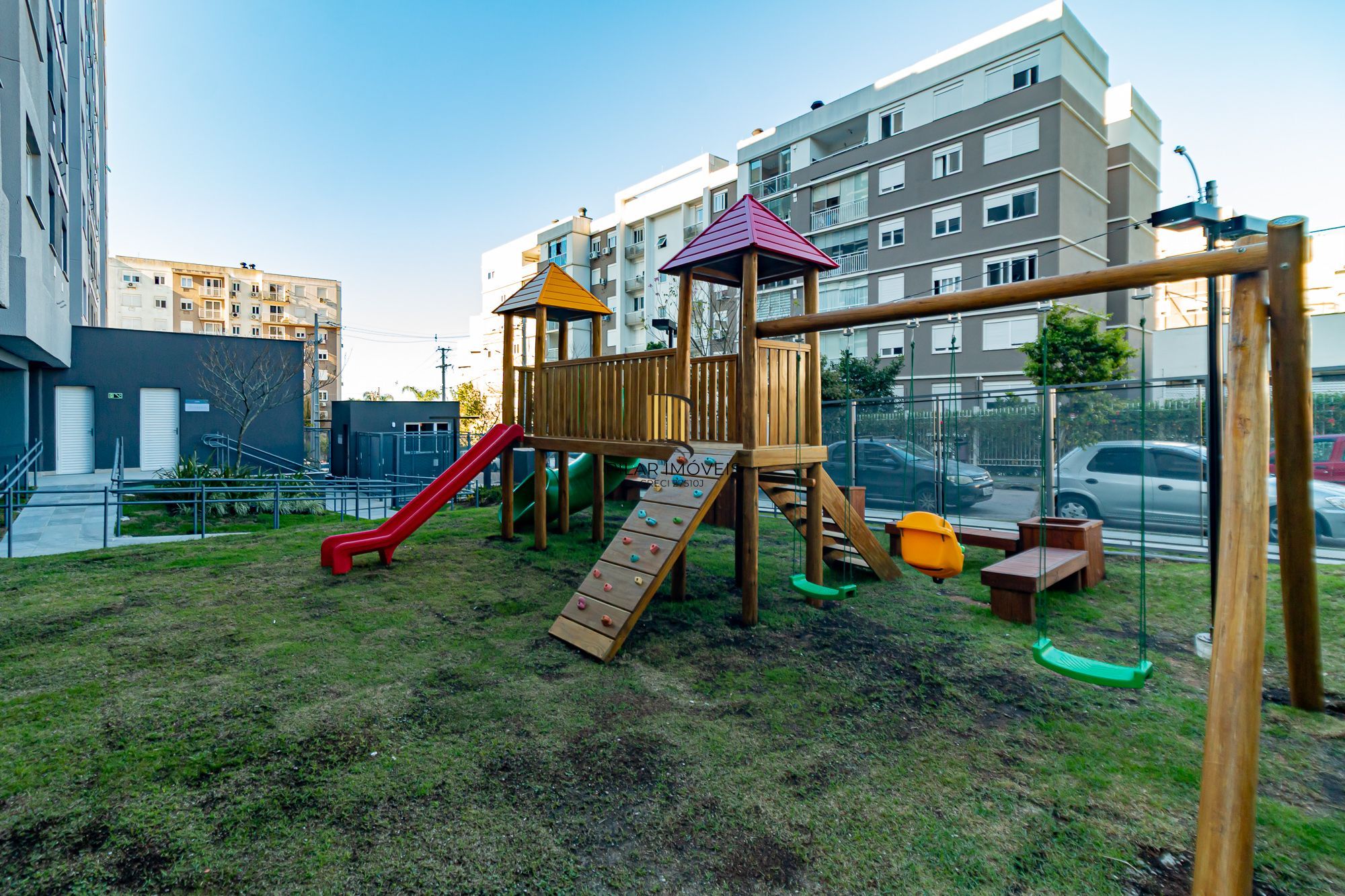 Apartamento 2 dormitórios no bairro Jardim Sabará