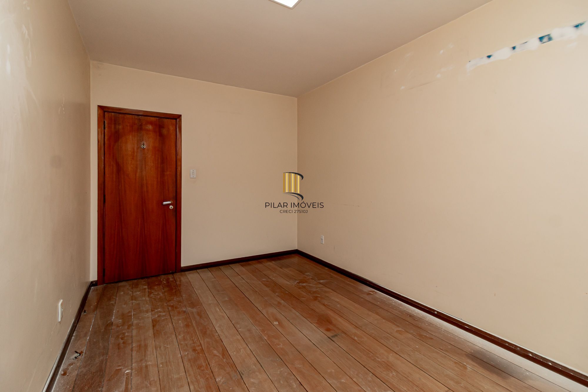 Casa 5 dormitórios no bairro Marechal Rondon